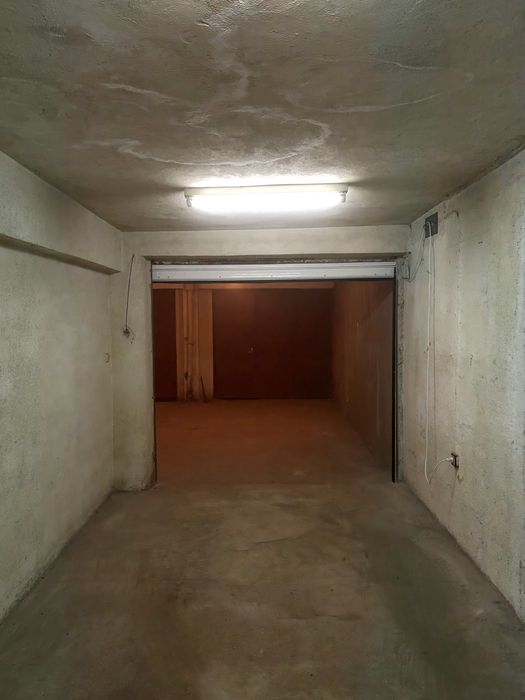 Дава се под наем Гараж / Паркомясто в София, Изток - 18 кв.м за 125 € - Снимка #3