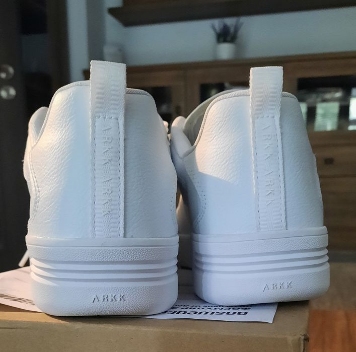 ARKK  нови кецове, размер 45