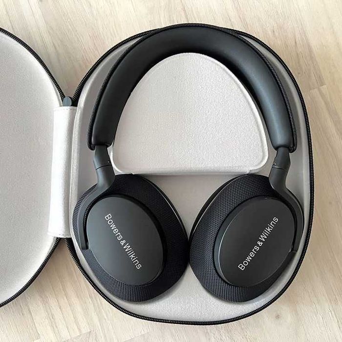 Bowers & Wilkins PX7 S2