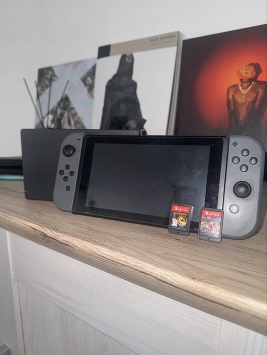 Nintendo Switch modat - 128GB + dock + husa.