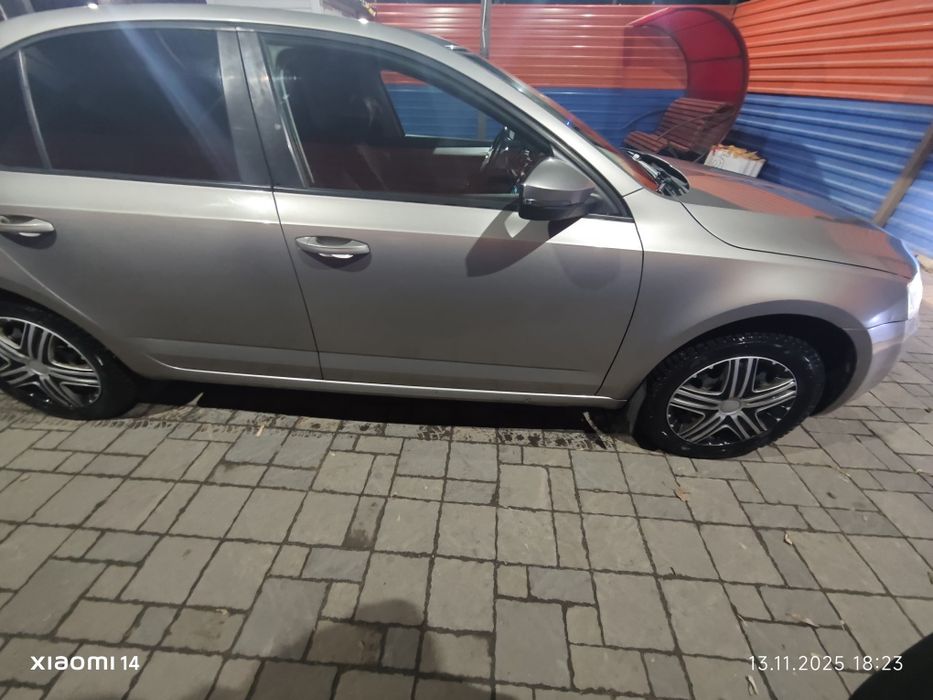 Автомобиль Шкода