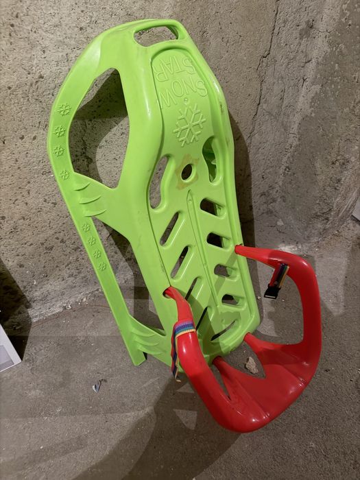 Продавам голяма шейна за пързаляне.