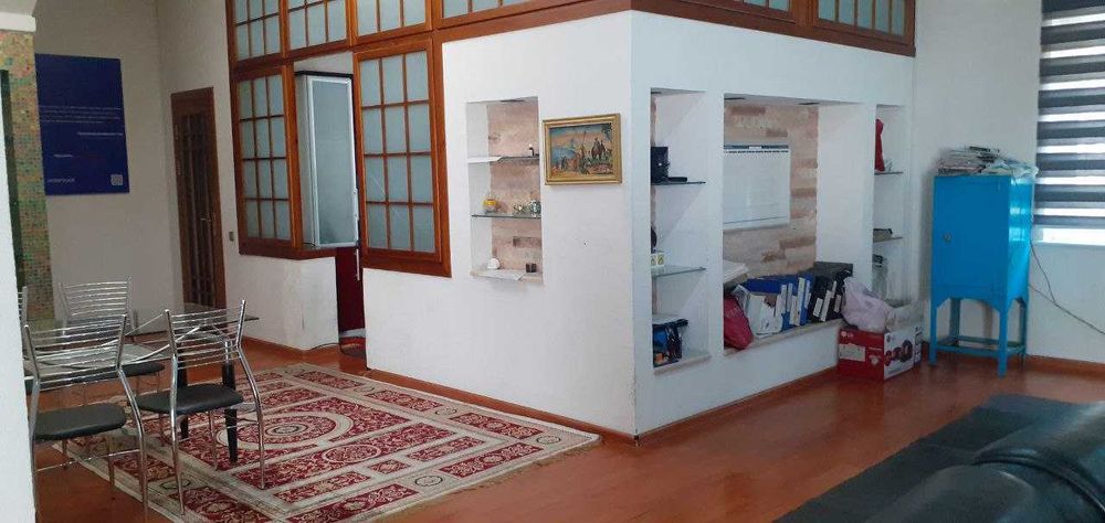 Сдается шикарный дом в самом центре