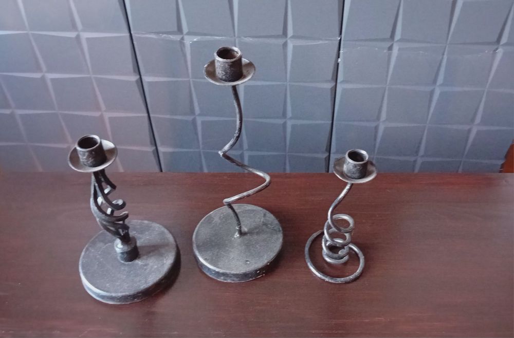 Sfeșnic din fier forjat