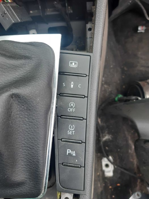 Orice piesa vw passat cc 2.0 tdi euro 5 CFGB manual 6 trepte LA7W