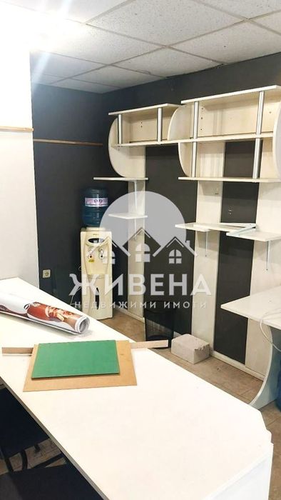 Дава се под наем Офис в Варна, Център - 18 кв.м за 383 € - Снимка #1