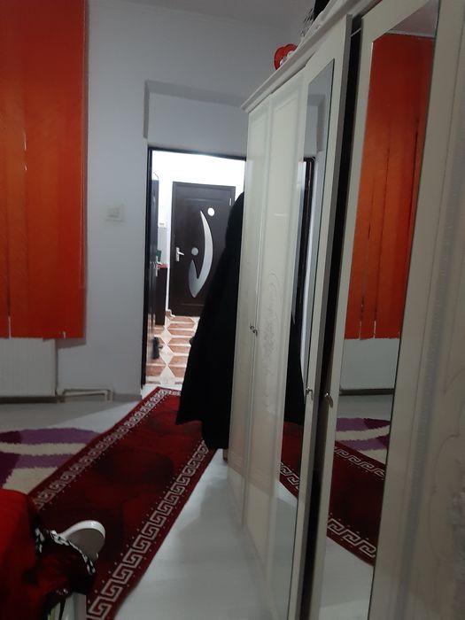 Vand casă în Roman -zona biserica SF Gheorghe