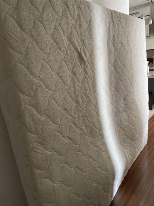 Продам 2- спальный матрас 180*200
