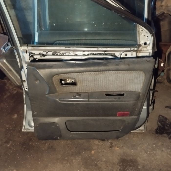 Продам запчасти спейс вагон