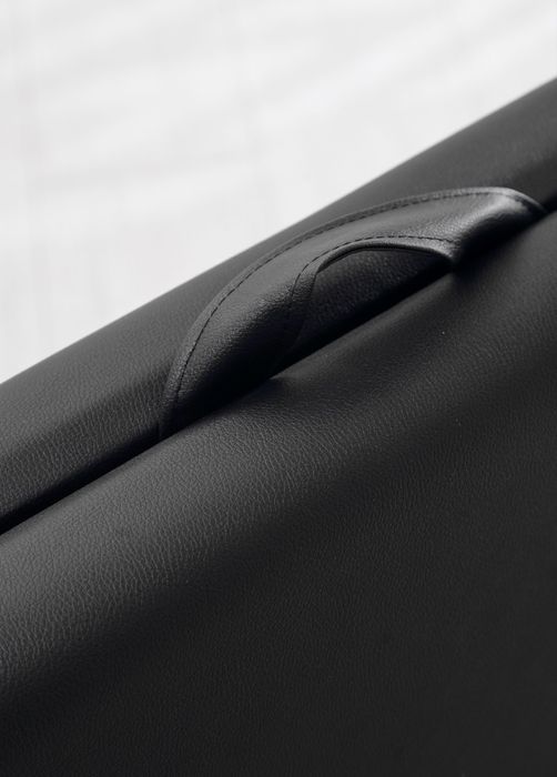 Продам косметологическую кушетку