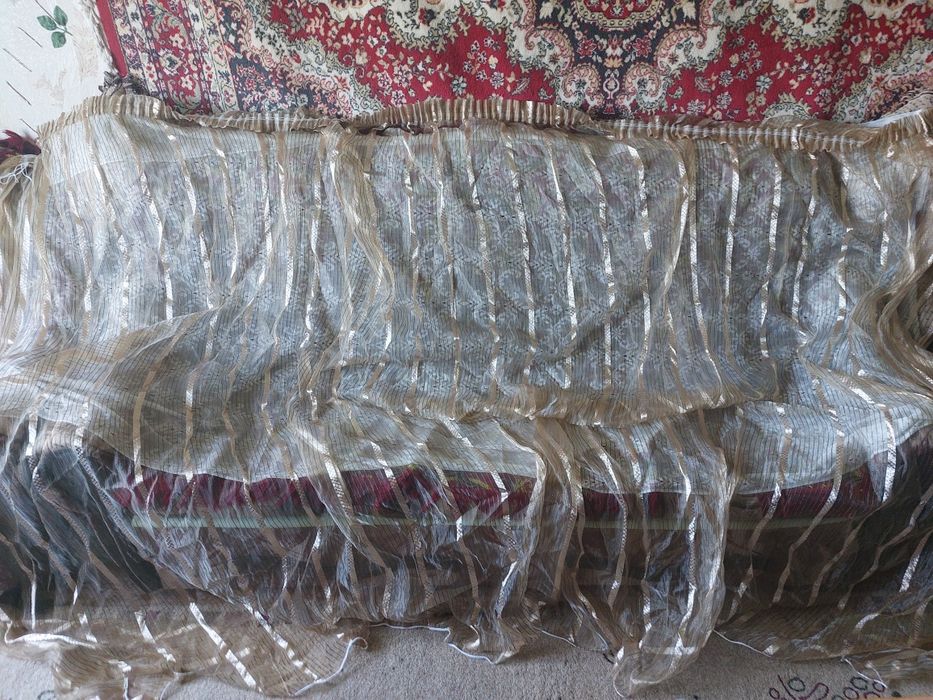 Продам шторы разные туль.