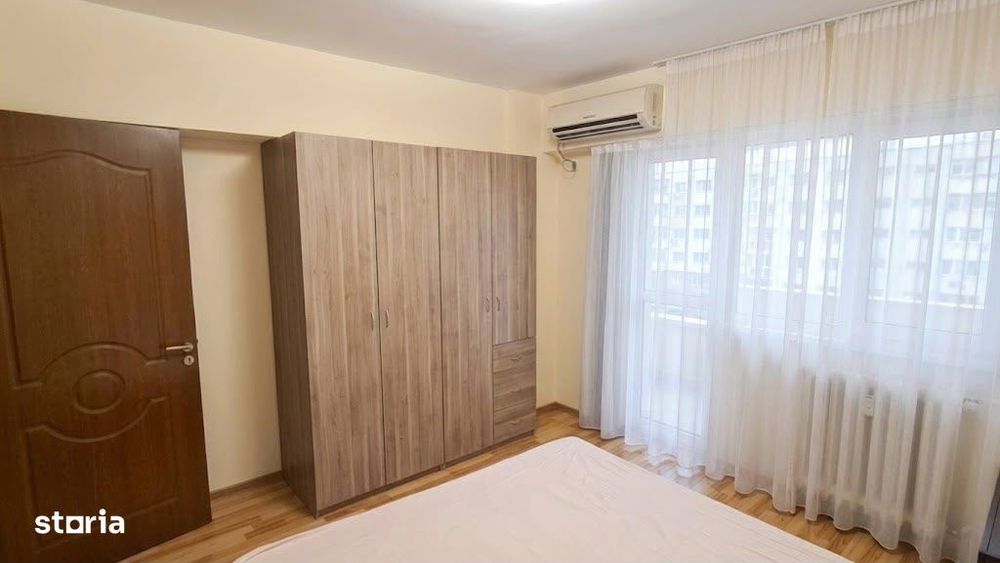 Apartament 3 camere Piata Rosetti/Centru / imobil 1981