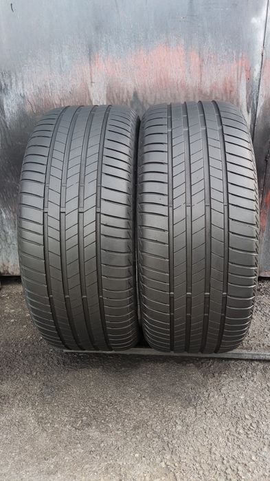 2бр. летни гуми 245/45/18 Bridgestone Turanza T005
dot23/24