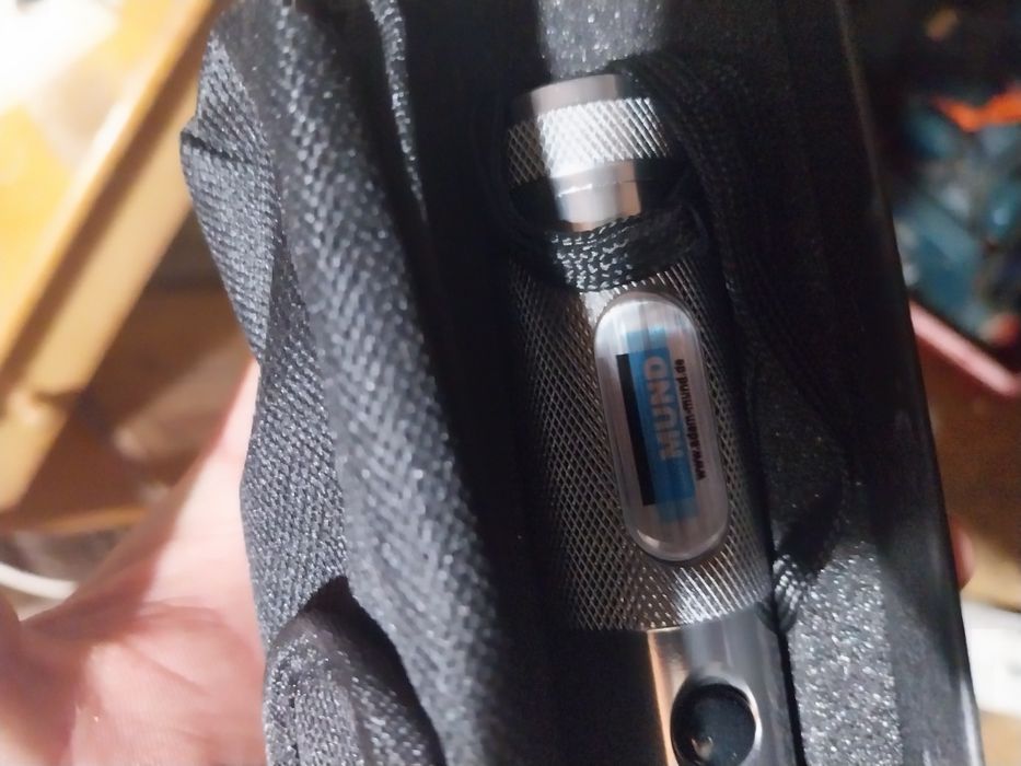 Диоден фенер с кука за закачване