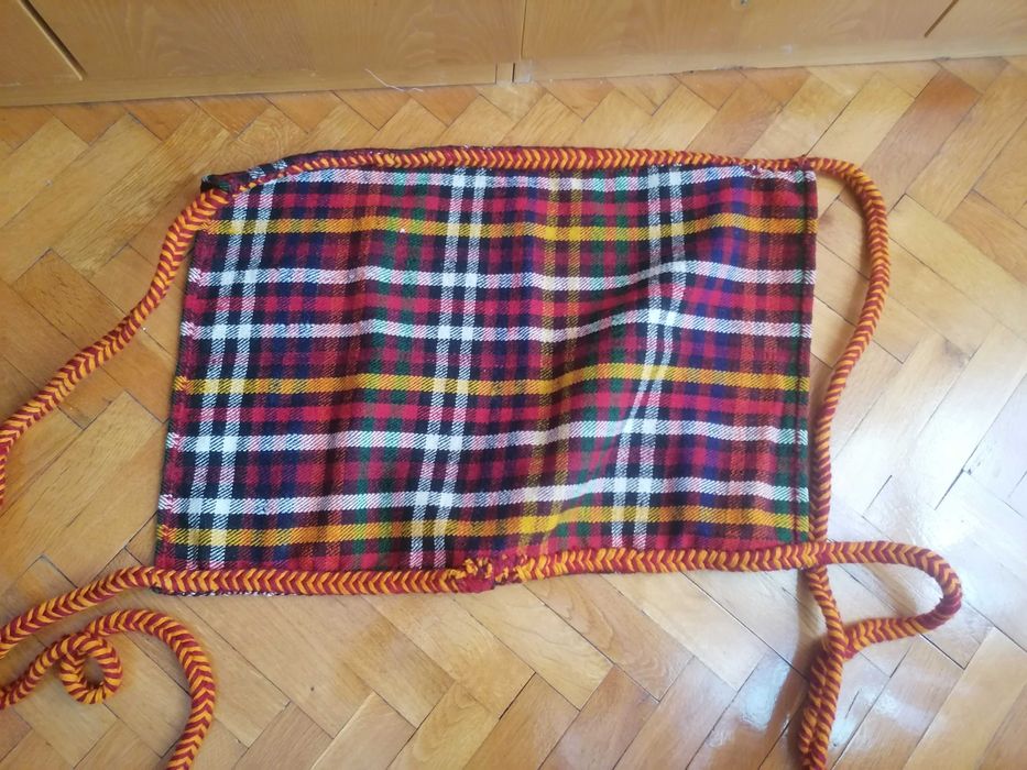 Автентично вълнено  ръчно тъкано цедило