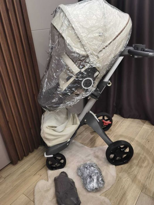 Детска количка Stokke