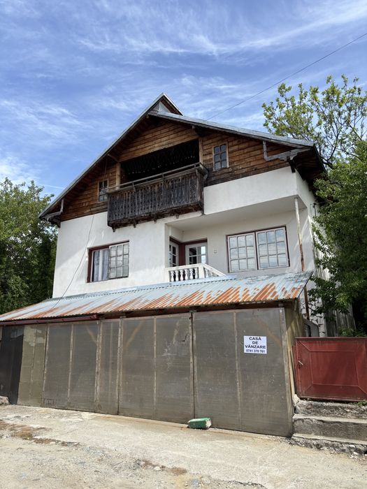 Casa de vanzare Horezu (str. Olari)