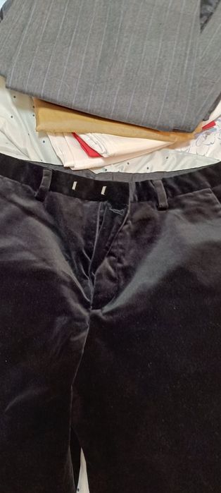 Pantalonii bărbătești catifea Givenchy paris