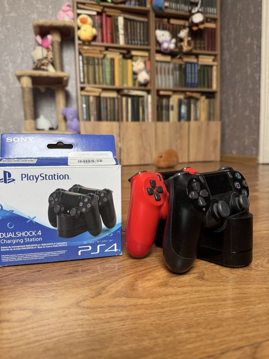 Продам Плейстейшен 4 про , ps 4 pro 1 тб