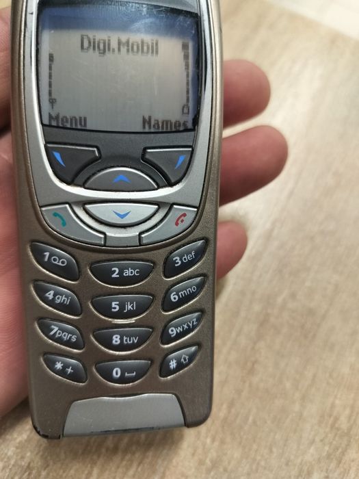 Telefon Nokia 6310i
