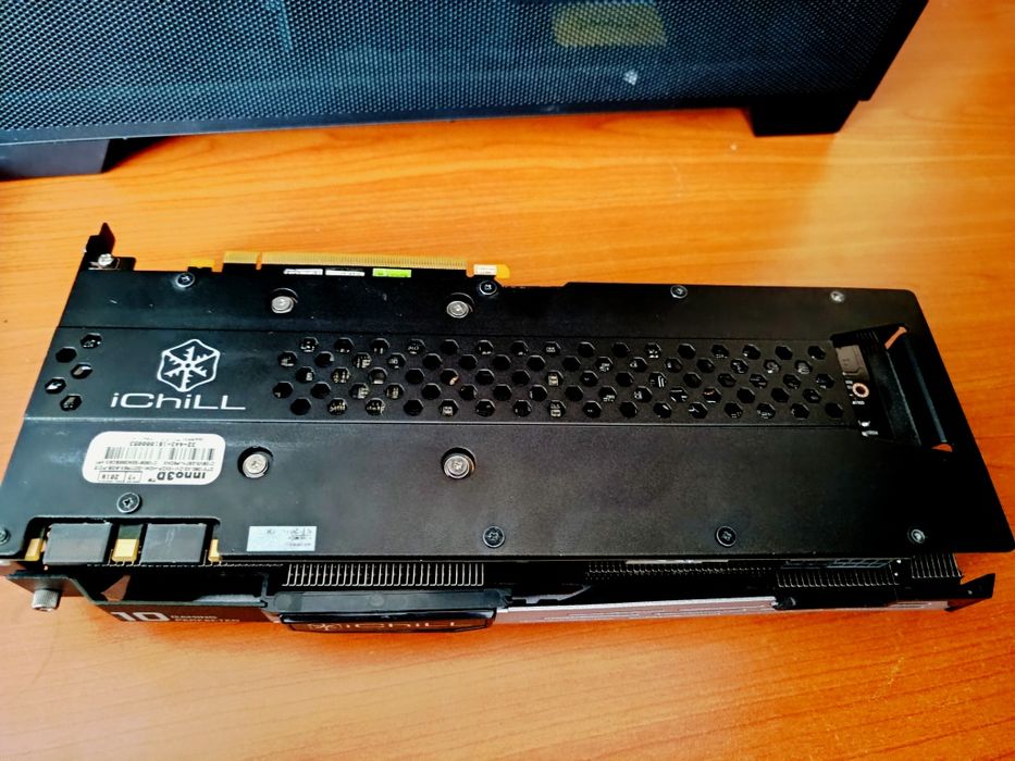 Placă Video Inno3D GeForce GTX 1080 iChill X3 HerculeZ – 8GB GDDR5X