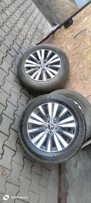 Диски с резиной Мицубиси