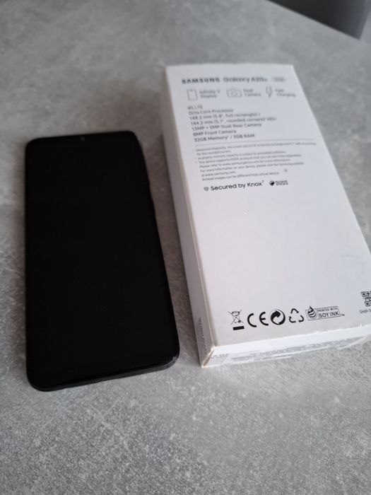 Самсунг А20е запазен