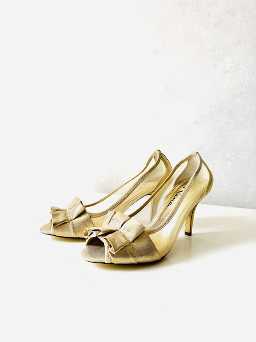 Продам туфли новые  кожа сетка США