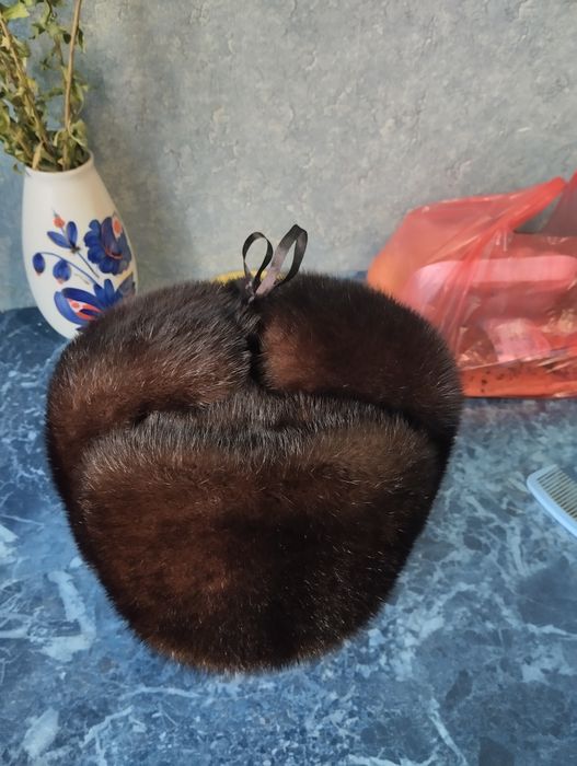 Продам головные уборы