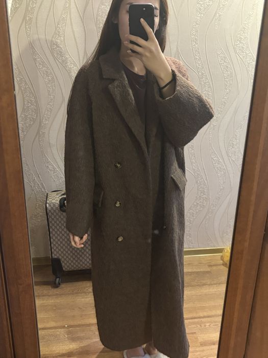 Пальто коричневое