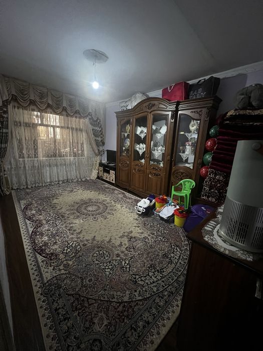 Dom sotiladi srochna