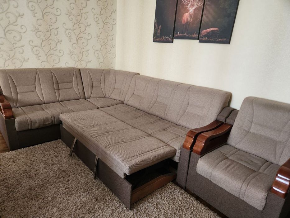 Диван трансформер + кресло в гостинную