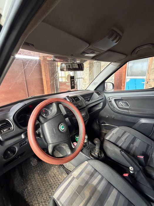 Продава се Шкода Практик