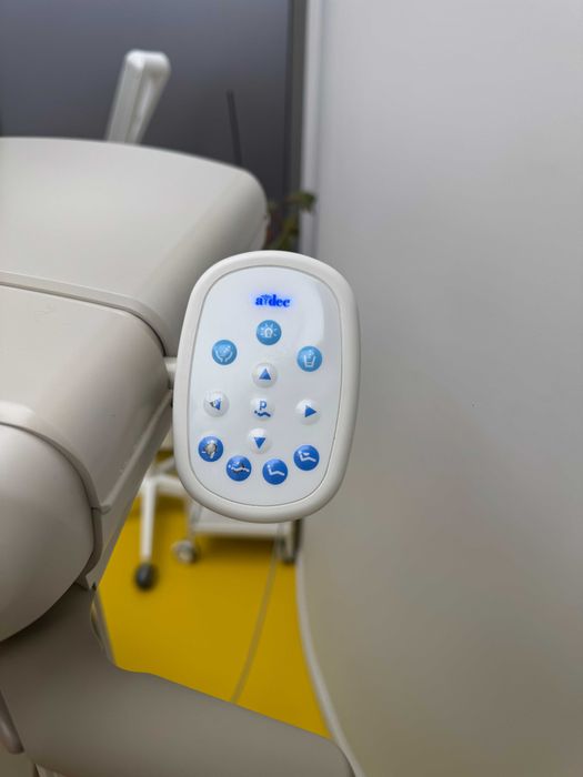 Стоматологичен юнит A-dec