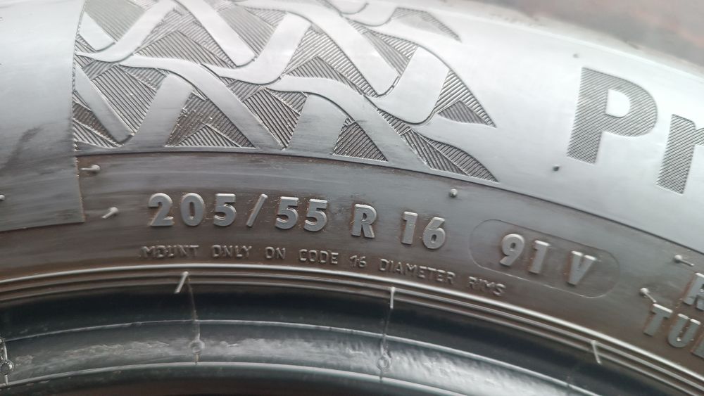 205/55/16 Continental Дот 0323