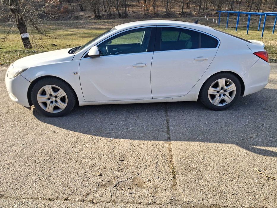 De vânzare Opel Insignia 2.0 Diesel