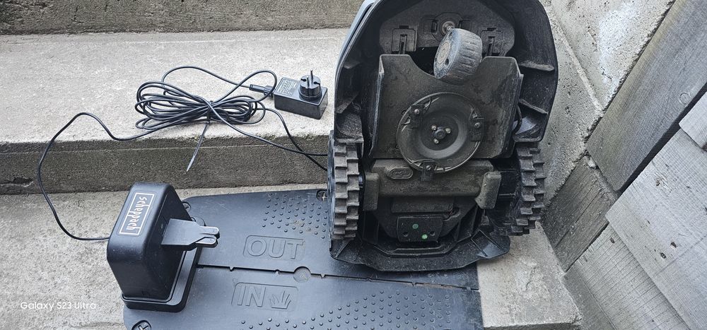 Косачка робот ..