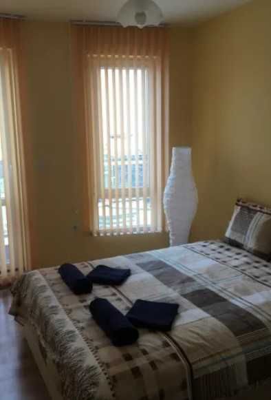 Дава се под наем Двустаен апартамент в Пловдив, Център - 60 кв.м за 278.97 € - Снимка #1