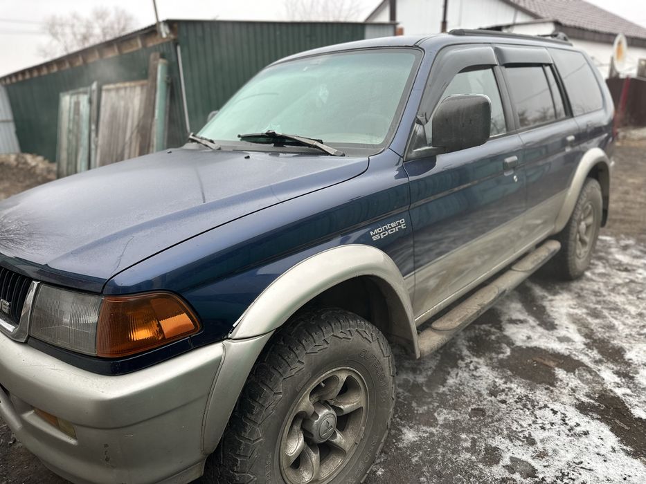 Продам монтеро спорт!