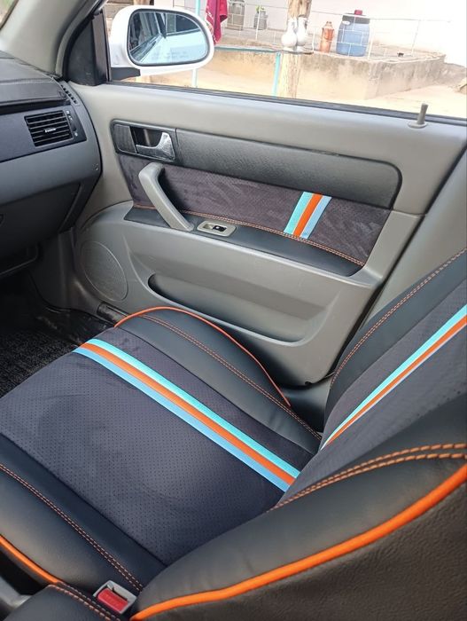 Чехол, полик, безшумка ва тонировка хизматлари