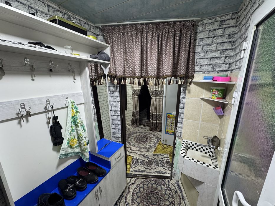 Яккасарой Қушбеги 2ком/3/9( быв общежитие)