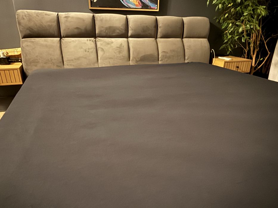 Тапицирана табла за Легло- сива с височина 100 см, ширина 200 см,