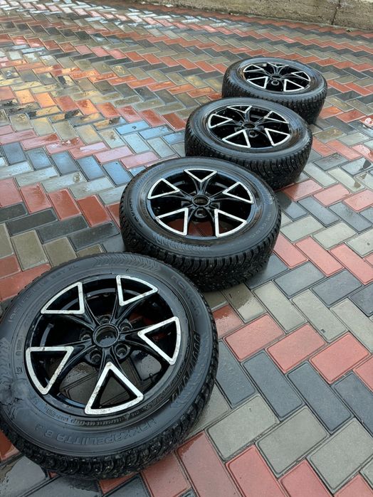 Комплект зимних шин вместе с дисками