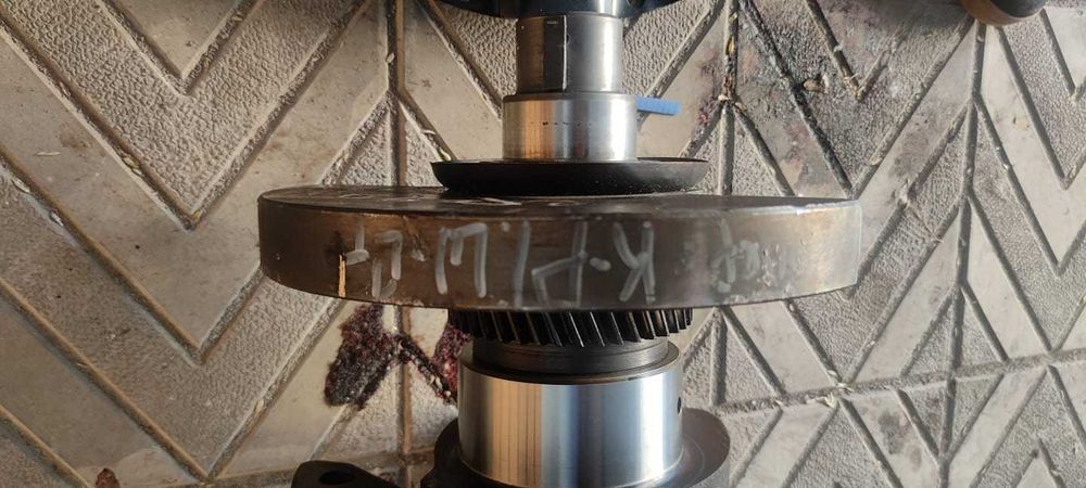 коленвал ямз-238,камаз