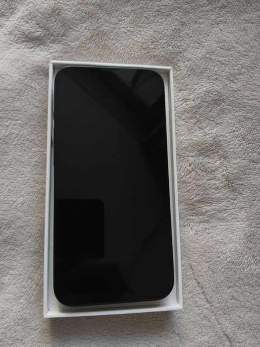 В продаже iPhone 13