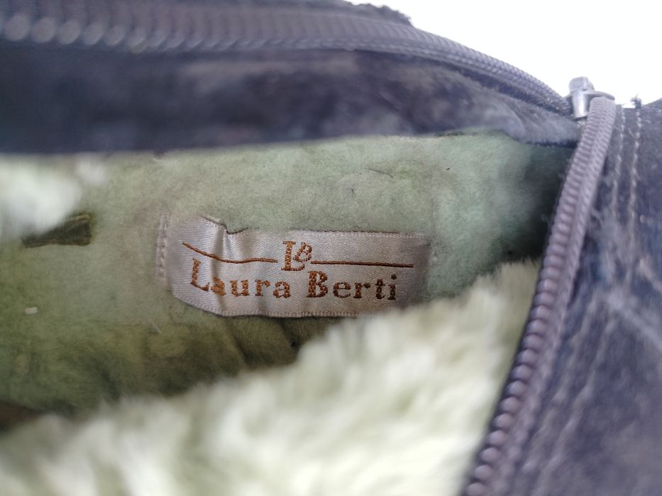 Продам сапоги, женские "Laura Berti "