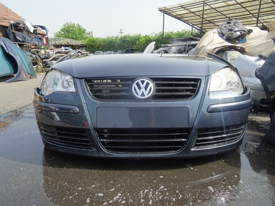 Vand Fata Completa Volkswagen Polo 9N din 2008 volan pe stanga
