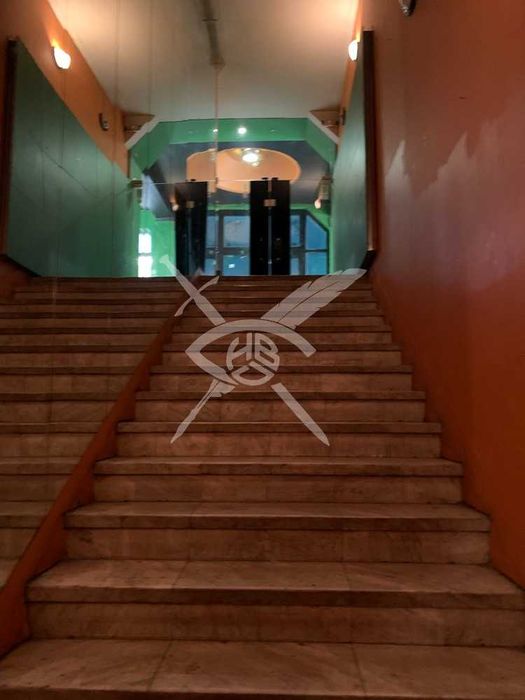 Продава се Заведение в София, Център - 836 кв.м за 1173 €/кв.м - Снимка #5