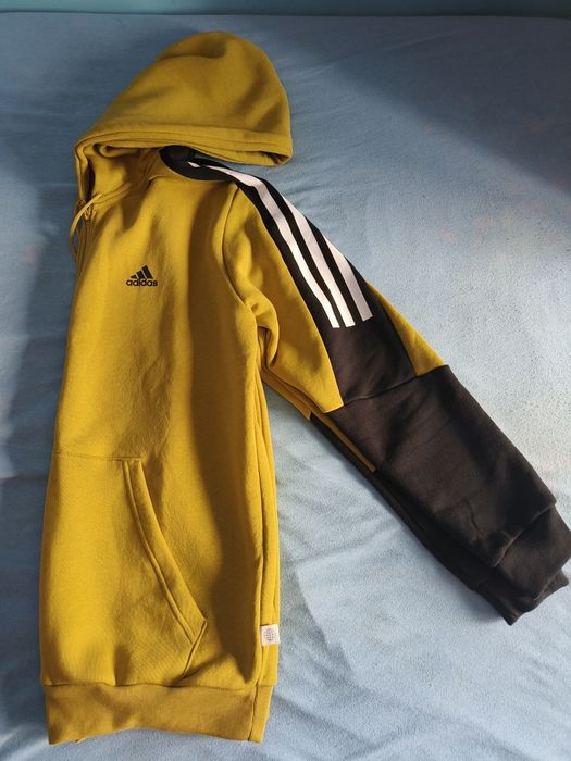 Оригинален мъжки суичър Adidas