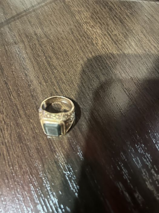 Продаю золотую печатку